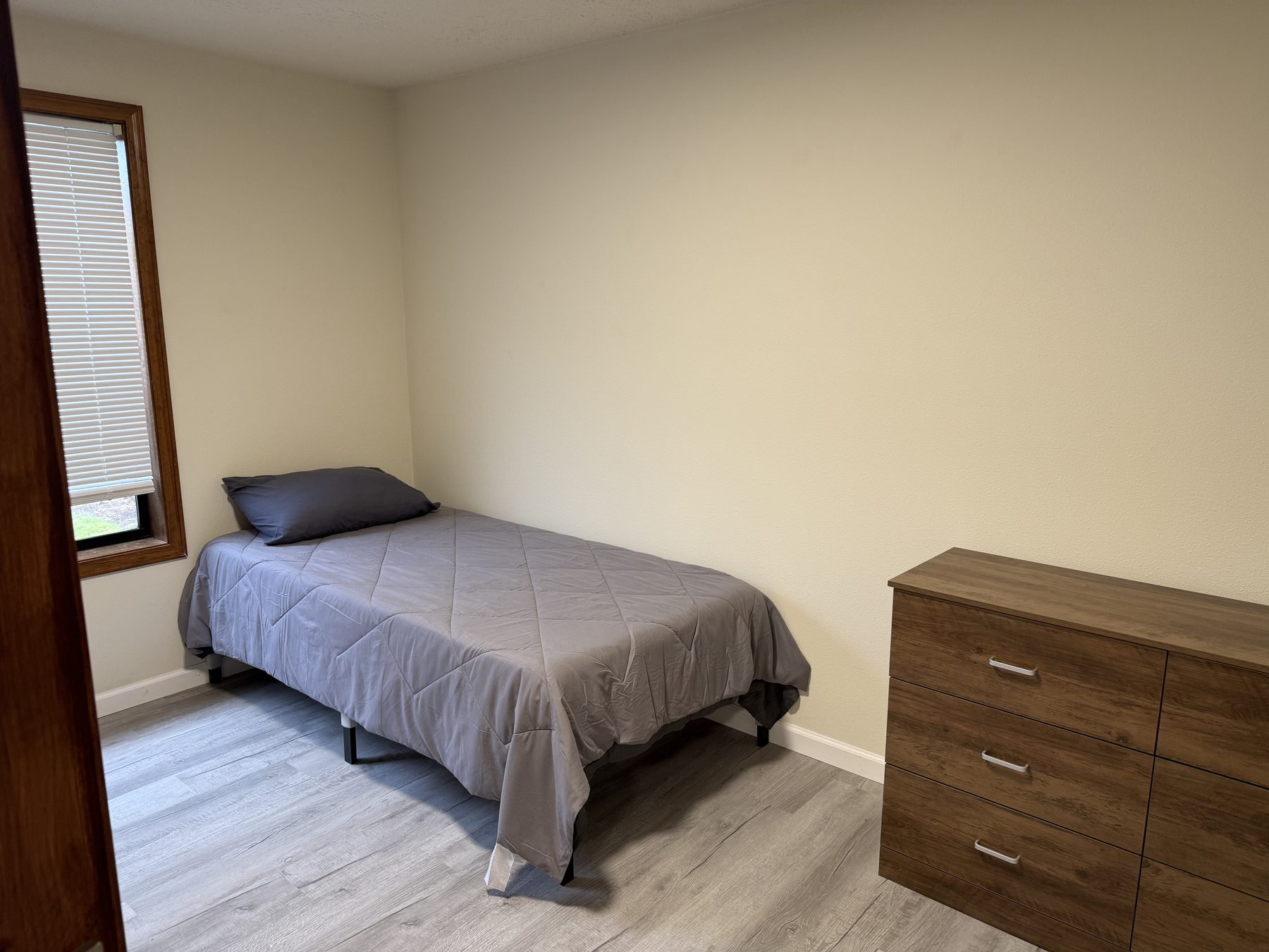 Bedroom with side window